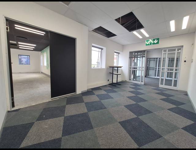 204M² OFFICE TO LET IN RIVONIA